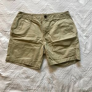Aeropostale 6" Khaki Chino Shorts